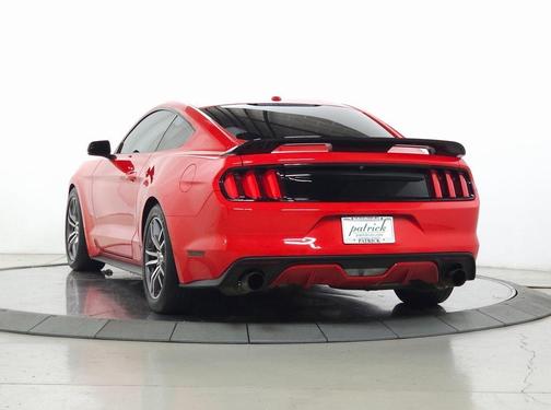 2016 Ford Mustang EcoBoost Premium