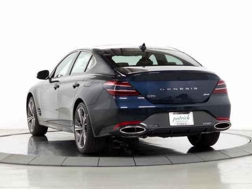 2025 Genesis G70 2.5T