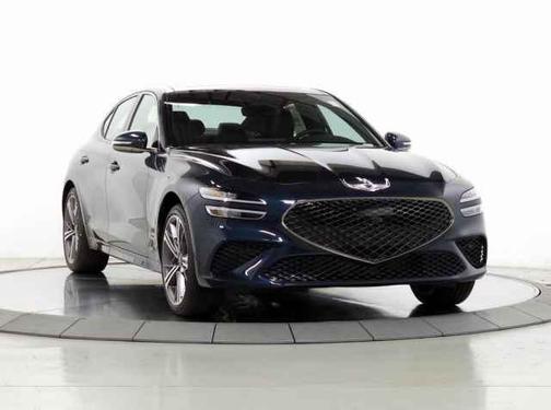 2025 Genesis G70 2.5T