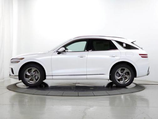 Alta White 2026 Genesis GV70 2.5T