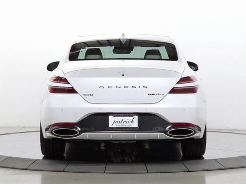 2025 Genesis G70 3.3T Sport Advanced