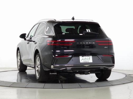 2026 Genesis GV70 2.5T