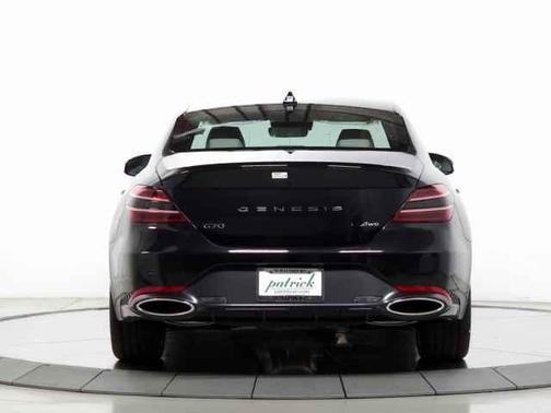 2025 Genesis G70 2.5T