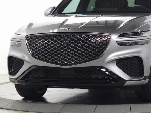 2024 Genesis GV70 2.5T