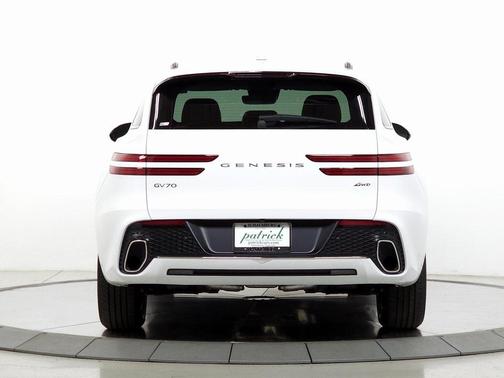 2025 Genesis GV70 2.5T