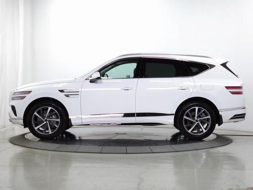 2025 Genesis GV80 2.5T
