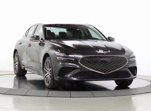 Makalu Gray 2026 Genesis G70 2.5T