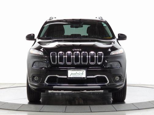 2016 Jeep Cherokee Overland