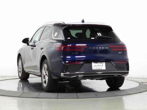2026 Genesis GV70 2.5T