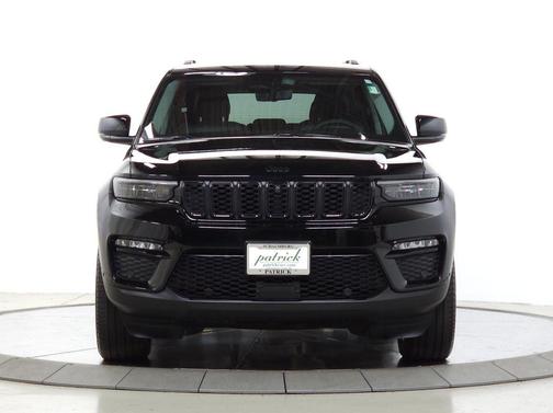 Diamond Black 2023 Jeep Grand Cherokee Limited