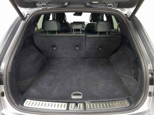 2022 Genesis GV70 2.5T