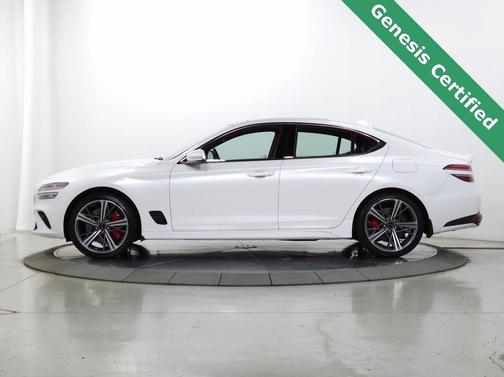 2025 Genesis G70 2.5T