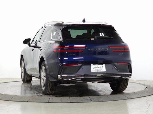 Capri Blue 2026 Genesis GV70 2.5T Advanced