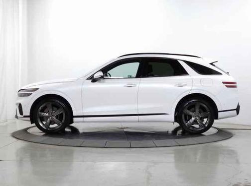 2025 Genesis GV70 2.5T
