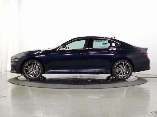 2026 Genesis G70 2.5T Standard