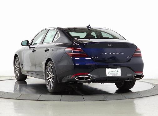 2026 Genesis G70 2.5T Standard