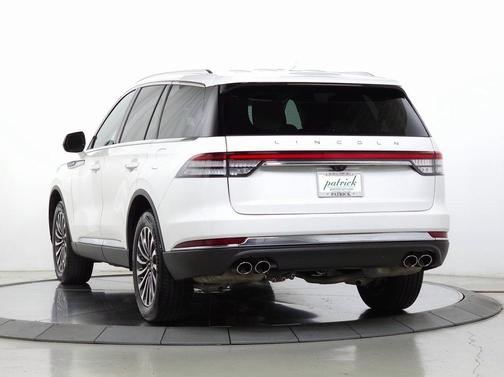 2023 Lincoln Aviator Standard AWD