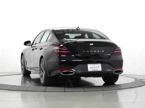 2025 Genesis G70 3.3T Sport Advanced