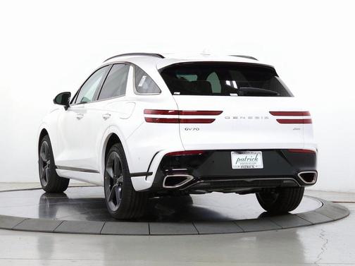 2026 Genesis GV70 2.5T Sport Prestige