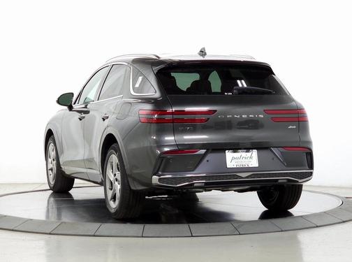 2026 Genesis GV70 2.5T Select