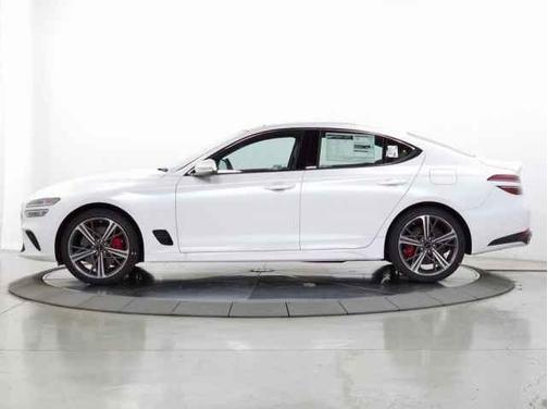2025 Genesis G70 3.3T Sport Advanced