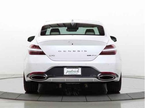 2025 Genesis G70 3.3T Sport Advanced