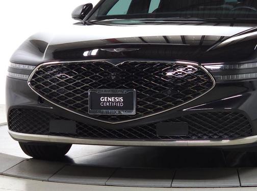 Vik Black 2023 Genesis G90 3.5T