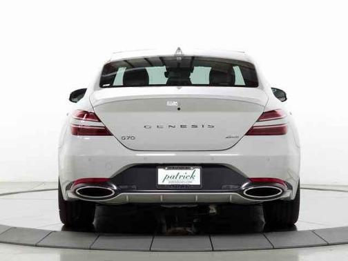 2025 Genesis G70 2.5T