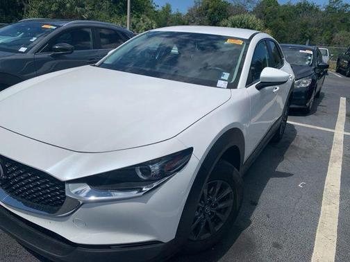 Snowflake White Pearl Mica 2025 Mazda CX-30 2.5 S