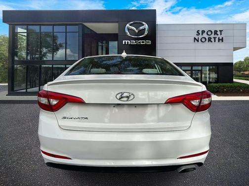 2016 Hyundai SONATA SE