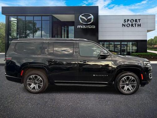 Diamond Black 2024 Jeep Wagoneer Series II