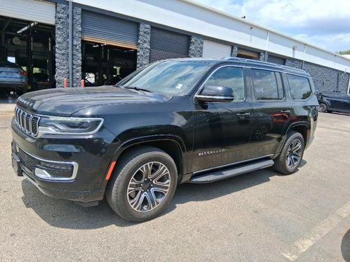 Diamond Black 2024 Jeep Wagoneer Series II
