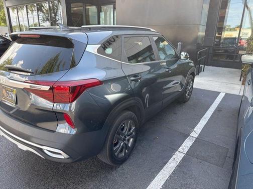 2022 Kia Seltos S