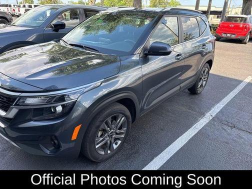 2022 Kia Seltos S