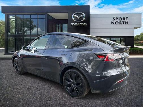 2025 Tesla Model Y Long Range