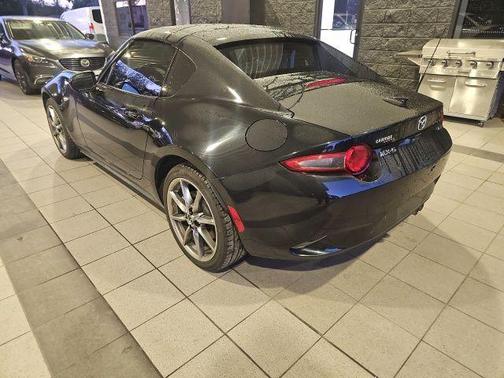 2022 Mazda MX-5 Miata RF Grand Touring
