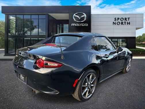 2022 Mazda MX-5 Miata RF Grand Touring