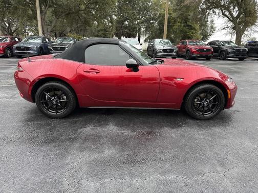 2019 Mazda MX-5 Miata Sport