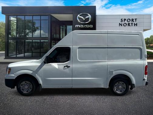 Glacier White 2016 Nissan NV Cargo NV2500 HD SV V6/SV V8