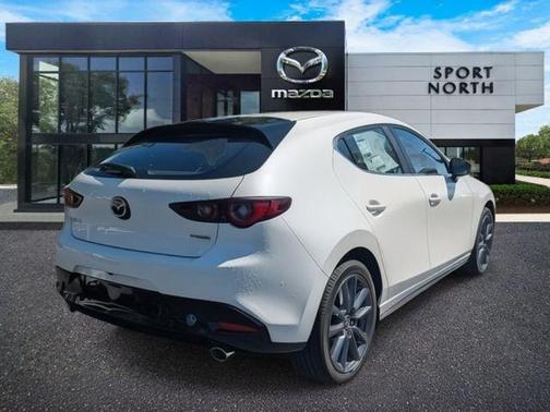 2025 Mazda Mazda3 FWD w/Preferred Package