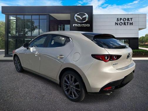 Platinum Quartz Metallic 2026 Mazda Mazda3 FWD w/Preferred Package