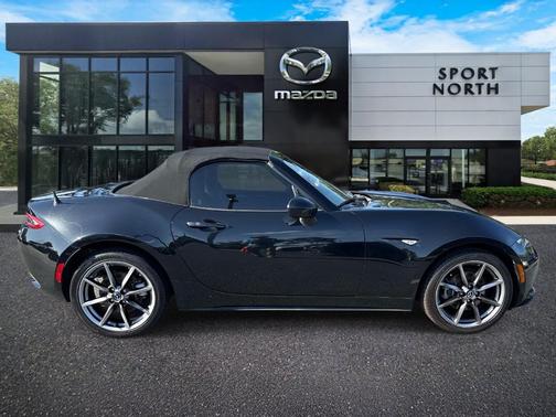 Jet Black 2016 Mazda MX-5 Miata Grand Touring