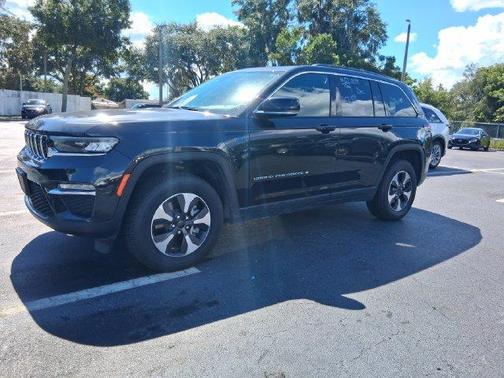 Rocky Mountain Pearlcoat 2024 Jeep Grand Cherokee 4xe Base