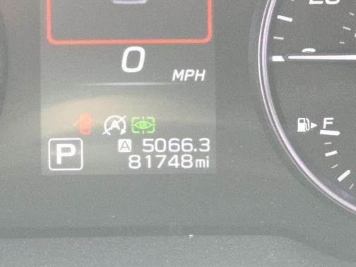 Crystal Black Silica 2020 Subaru Outback Limited XT