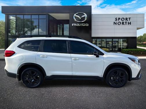 Crystal White Pearl 2023 Subaru Ascent Onyx Edition Limited