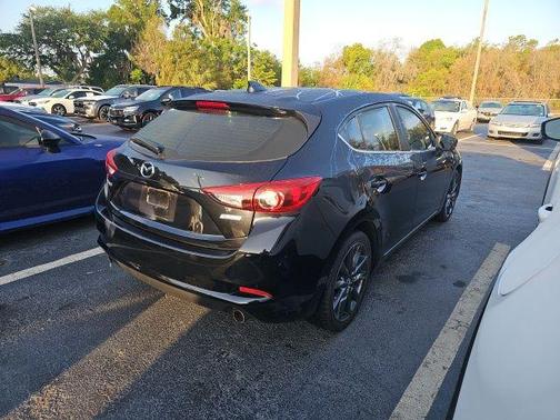 2018 Mazda Mazda3 Grand Touring