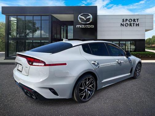 2023 Kia Stinger GT-Line