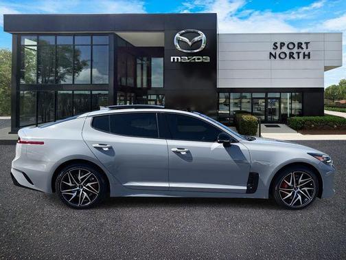 2023 Kia Stinger GT-Line