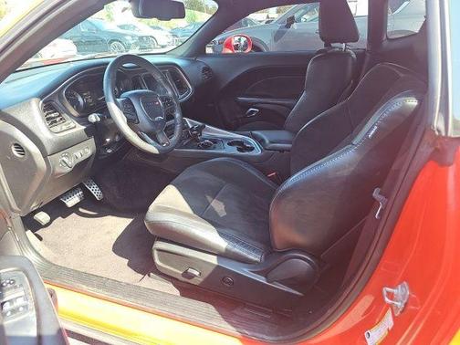 Go Mango! 2019 Dodge Challenger R/T