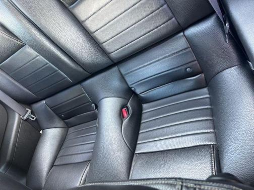 2011 Ford Mustang V6 Premium